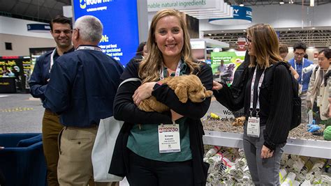 Dog and cat food industry experts who wish to speak at Petfood Forum 2024 are invited to submit an abstract for noncommercial oral presentations and research posters. Speaker submissions have been extended until November 3, 2023. Petfood Forum 2024 is scheduled for April 29-May 1 at the Kansas City Convention Center in Kansas …
